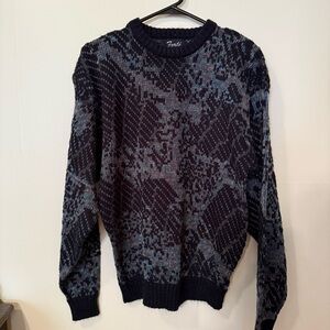 Forte Blue Crewneck Sweater with Geometric Pattern